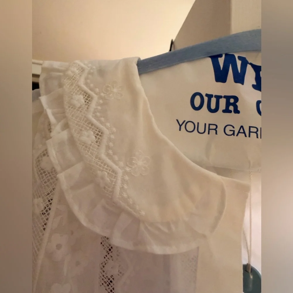 Hill House the Adelaide Top in White Broderie - Picture 8 of 10